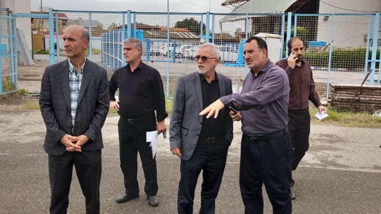 بازدید رییس هیات فوتبال گیلان از ورزشگاه سیروس قایقران